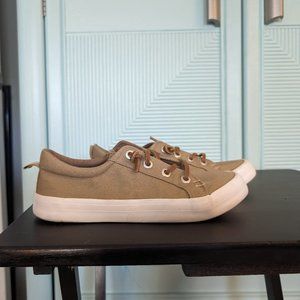 Tommy Bahama Boat Shoe Inspired Casual Slip-On Sneaker Sz7